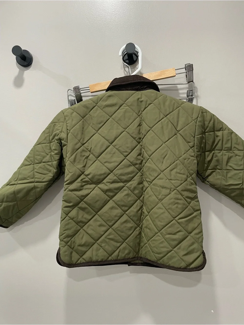GAP Quilted Olive Green Puffer Jacket with Brown Collar